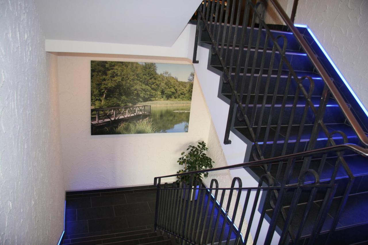 Hotel Eremitage อาร์เลสไฮม์ ภายนอก รูปภาพ